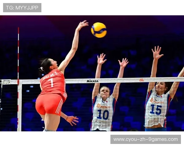 女排双人拦网像铁墙，勇猛无敌，捍卫中国女排荣耀